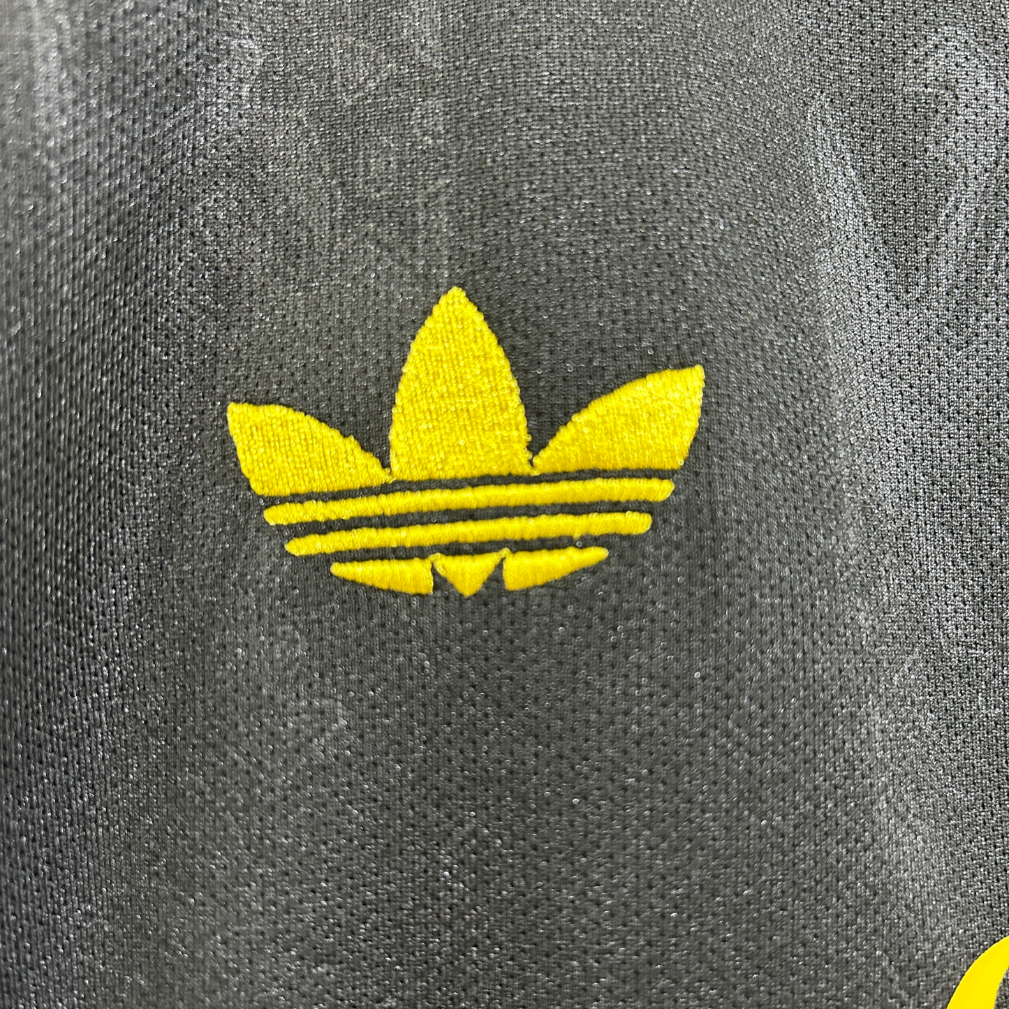 Kit infantil del Manchester United III 25/26