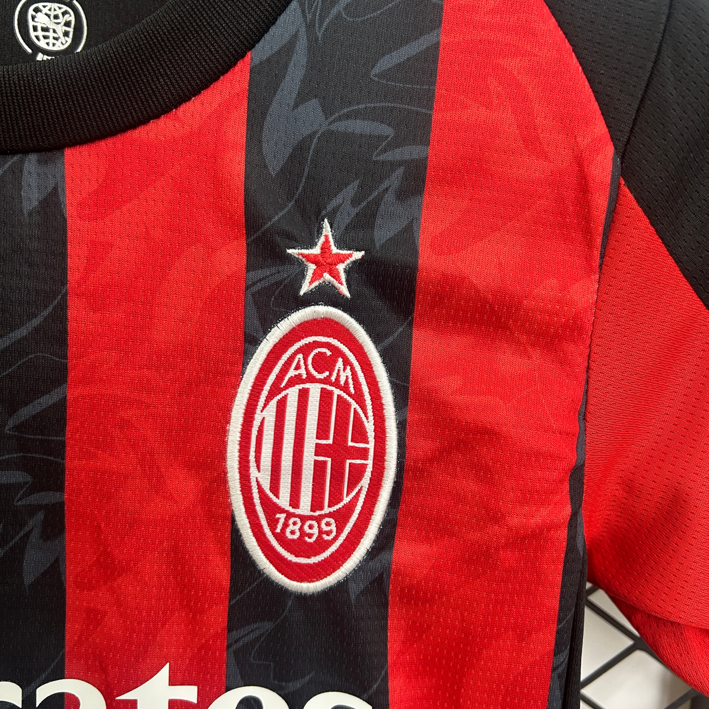 Kit AC Milan I 25/26 Infantil