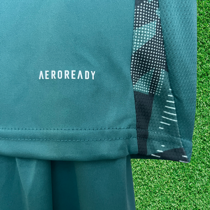 Kit Cruzeiro Training II 25/26 Niños 