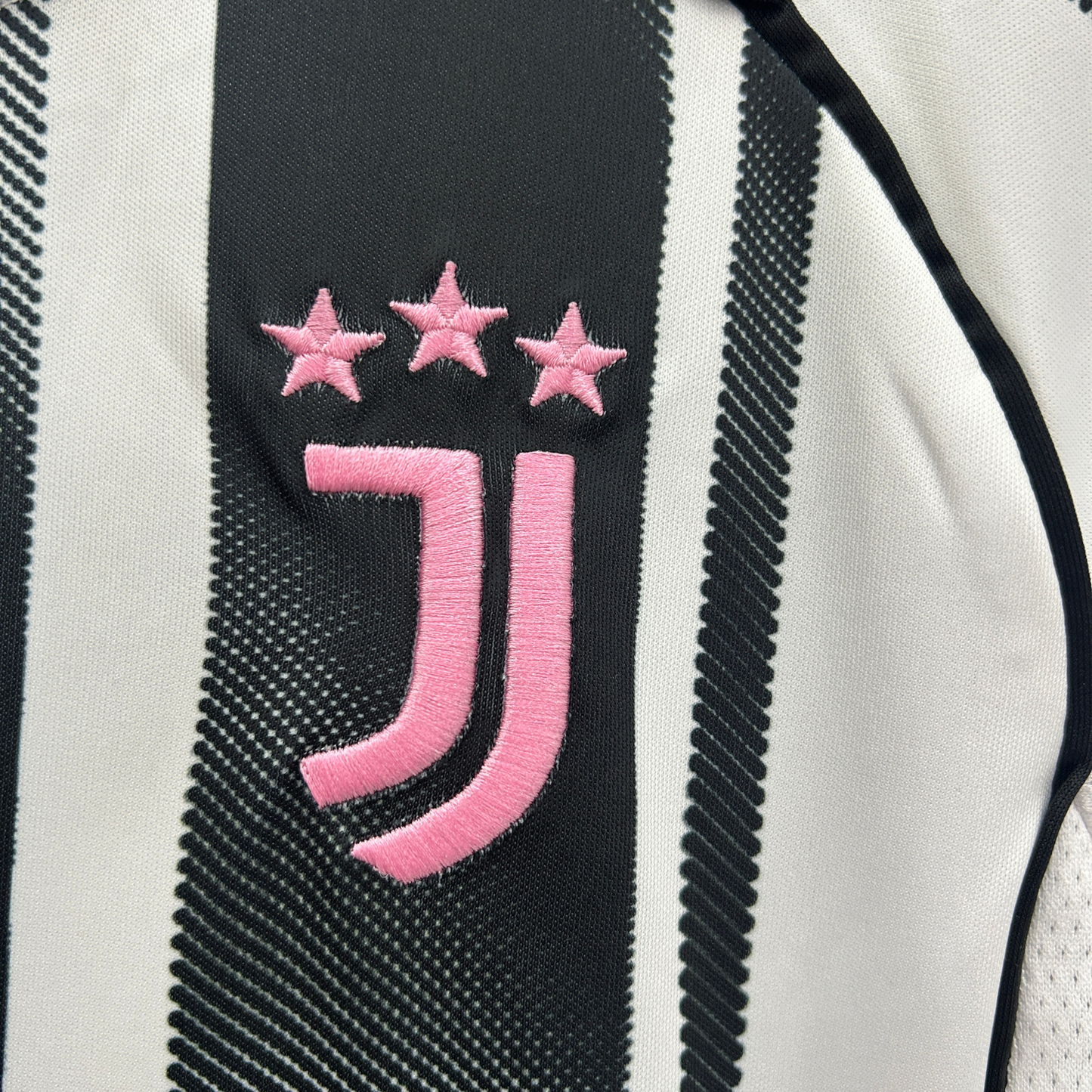 Juventus Home Kit 25/26 Kids