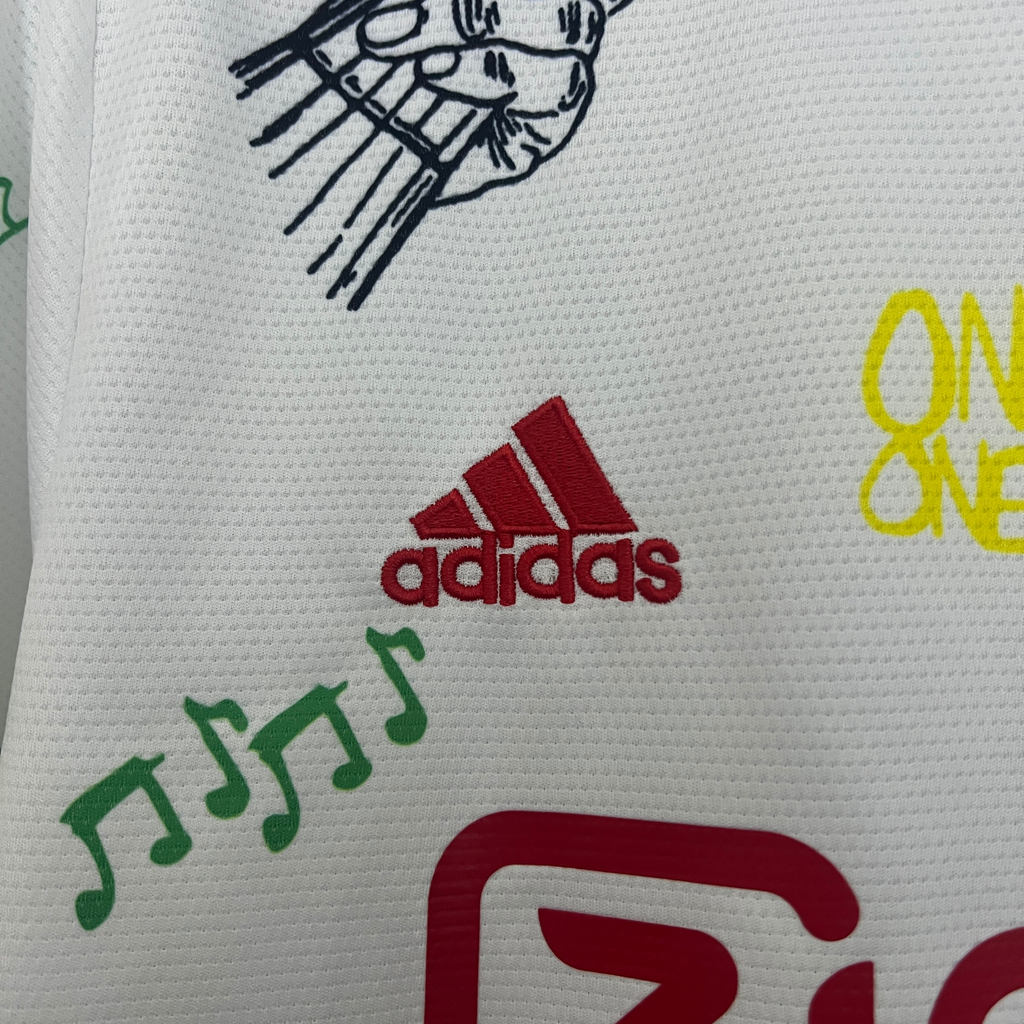 Camisa AFC Ajax Especial Bob Marley 25/26 Torcedor