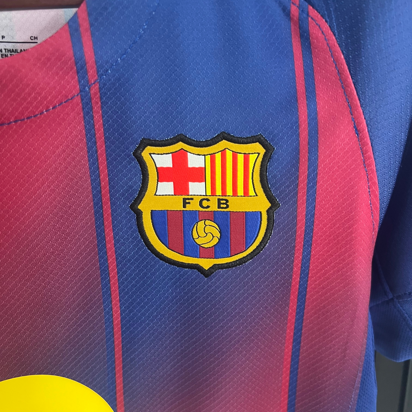 Camiseta local del Barcelona 25/26 para mujer, versión para aficionados 