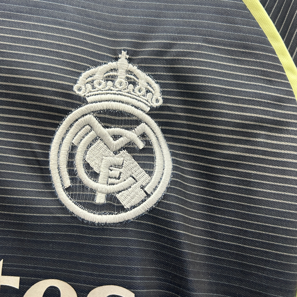 Kit Real Madrid II 25/26 Infantil