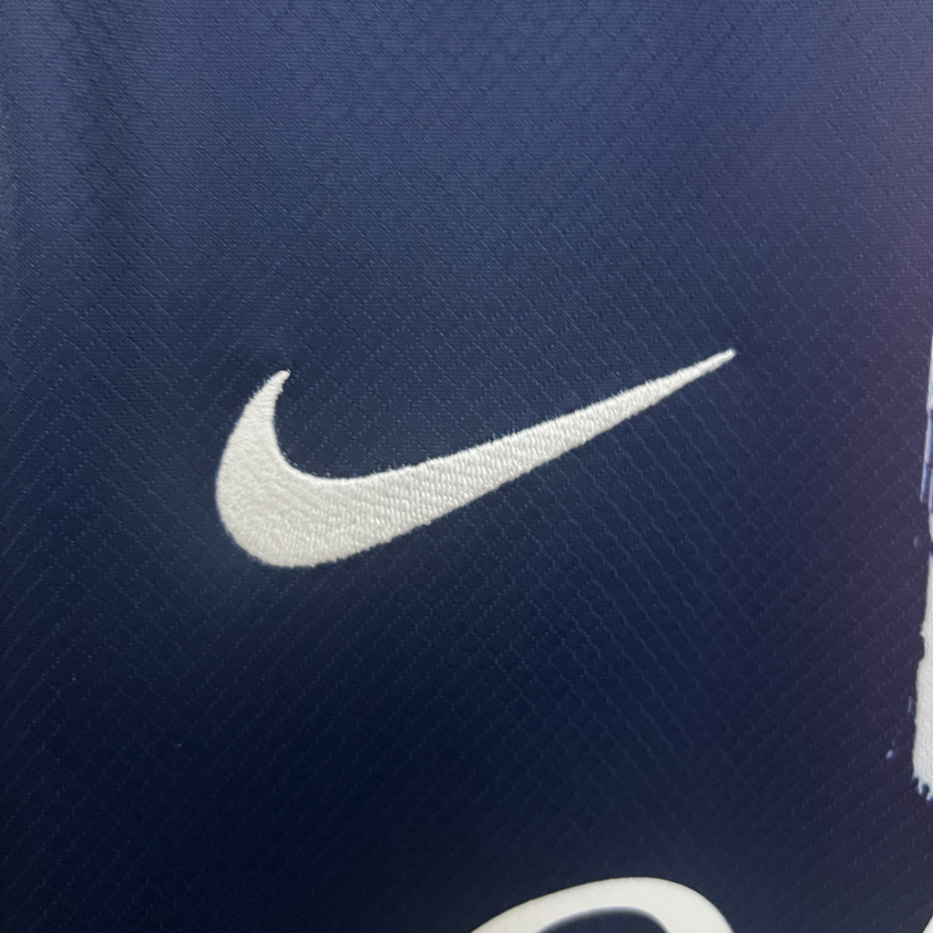 Camisa Paris Saint-Germain F.C (PSG) I Especial Champions 24/25 Torcedor