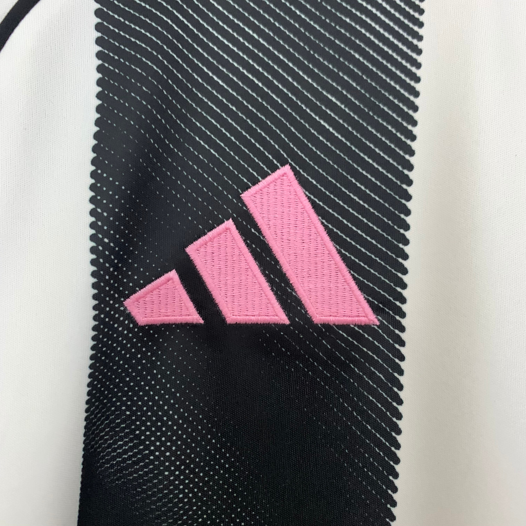 Camisa Juventus I 25/26 Torcedor