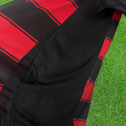 Camiseta Flamengo Local 25/26 Versión Fan 