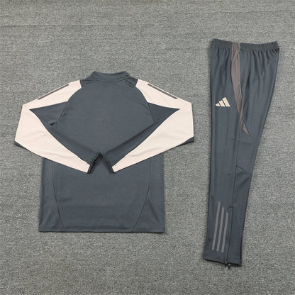 Real Madrid 24/25 - Tracksuit - Half Zip