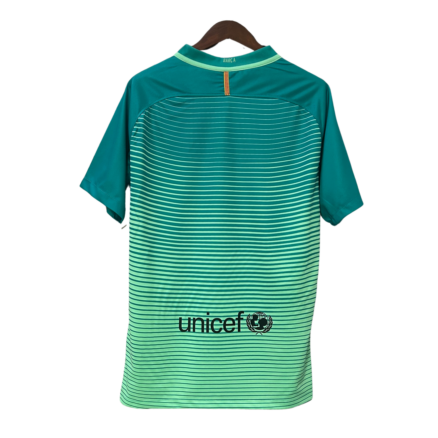 Barcelona Third Jersey 16/17 Retro