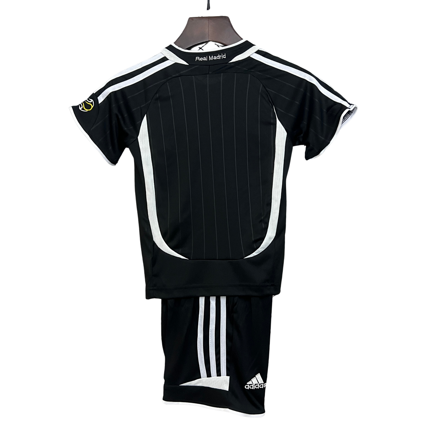 Kit Real Madrid II 06/07 Infantil