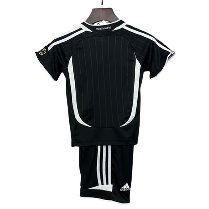 Kit Real Madrid II 06/07 Infantil