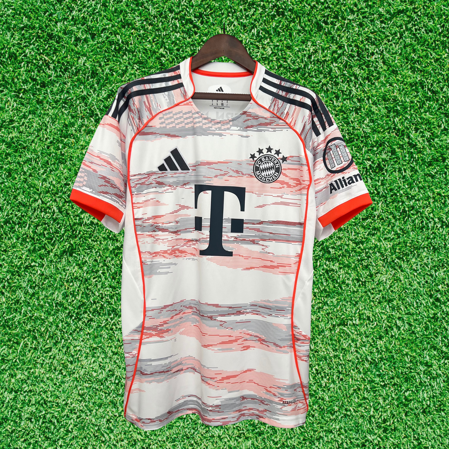 Bayern Munich Away Jersey 25/26 Fan Version