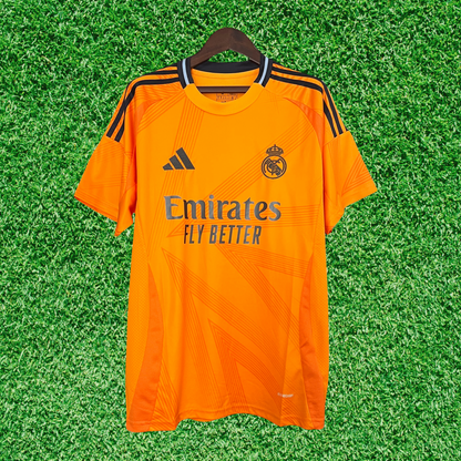 Camiseta visitante del Real Madrid 24/25 versión para aficionados 