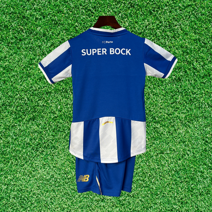 Kit local del FC Porto 25/26 para niños 