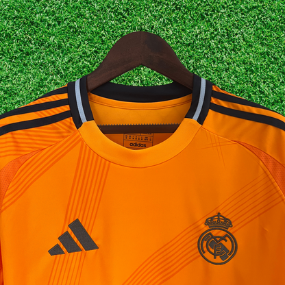 Camiseta visitante del Real Madrid 24/25 versión para aficionados 