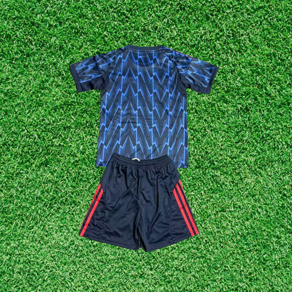 Kit Arsenal II 25/26 para niños