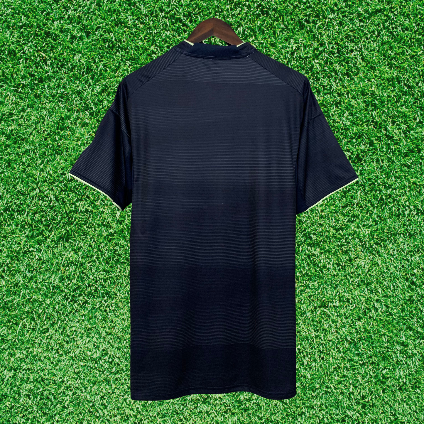 Camiseta visitante del Real Madrid 25/26 versión para aficionados 