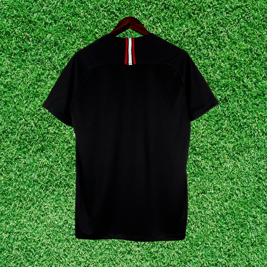 Camisa Paris Saint-Germain F.C (PSG) Preta 18/19 Retrô
