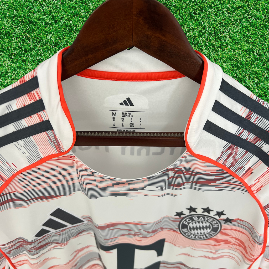 Camisa Bayern Munich II 25/26 Torcedor