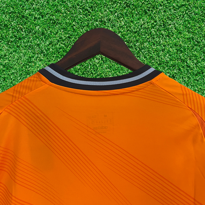 Camiseta visitante del Real Madrid 24/25 versión para aficionados 