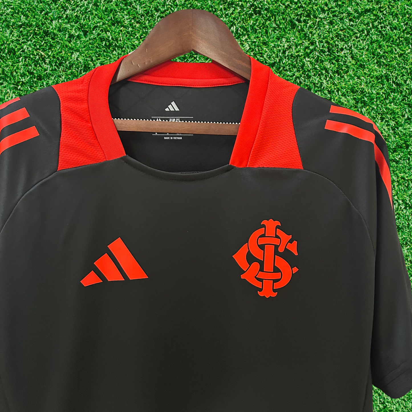 Camisa Internacional Treino 25/26 Torcedor