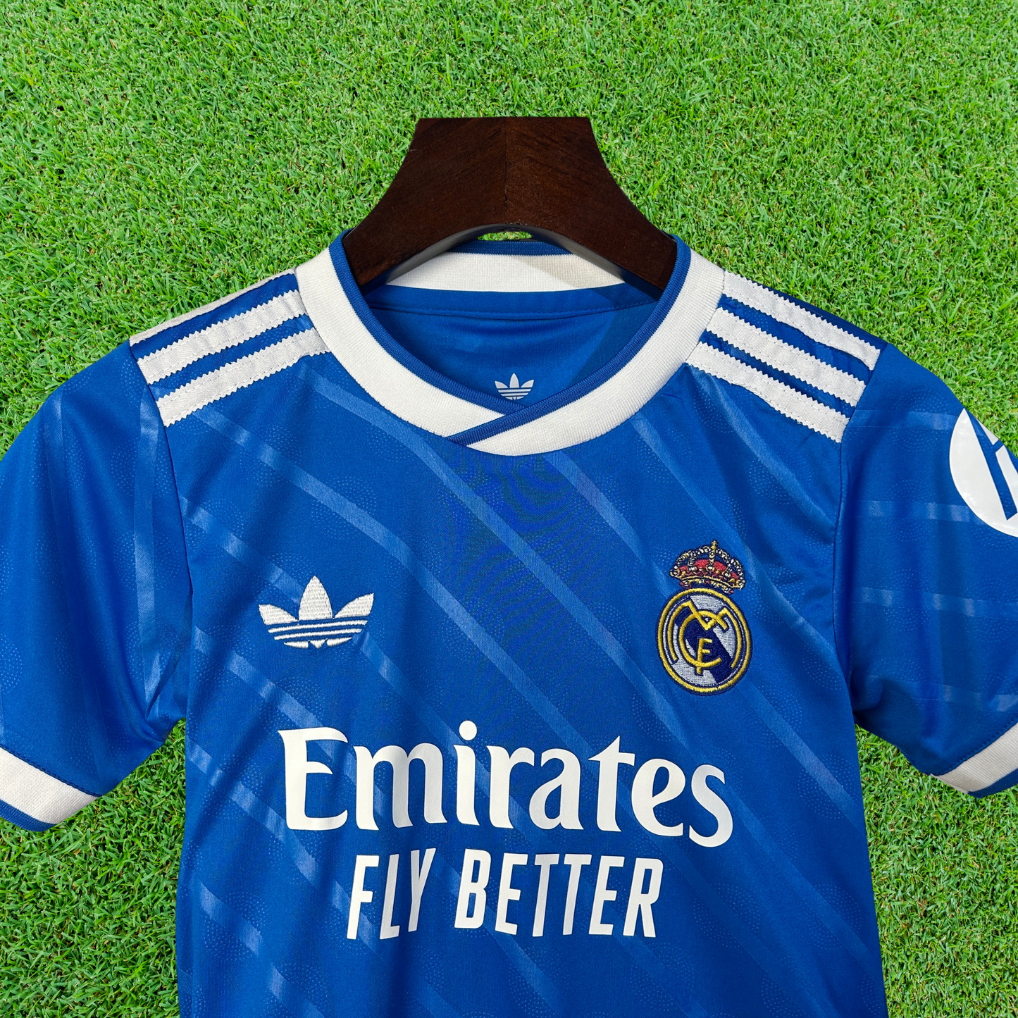 Kit Real Madrid III 25/26 Infantil
