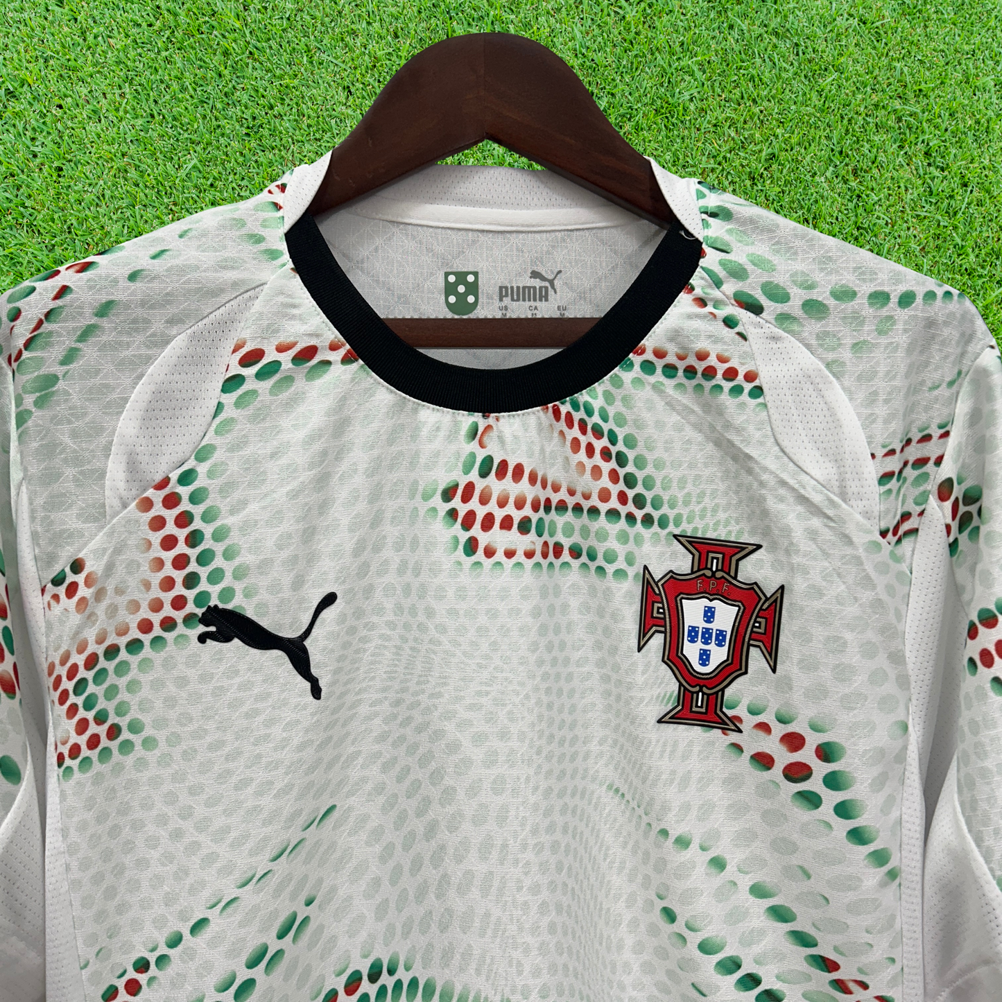 Camiseta visitante de Portugal 2025, versión para aficionados 