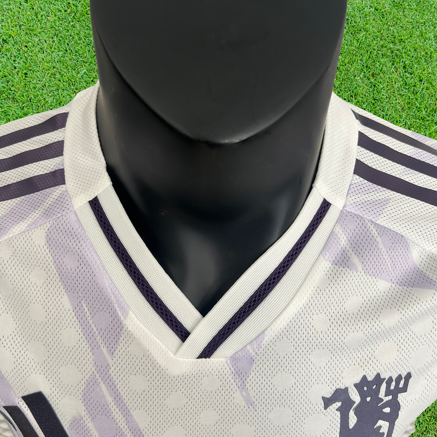 Manchester United Away Shirt 25/26 Player