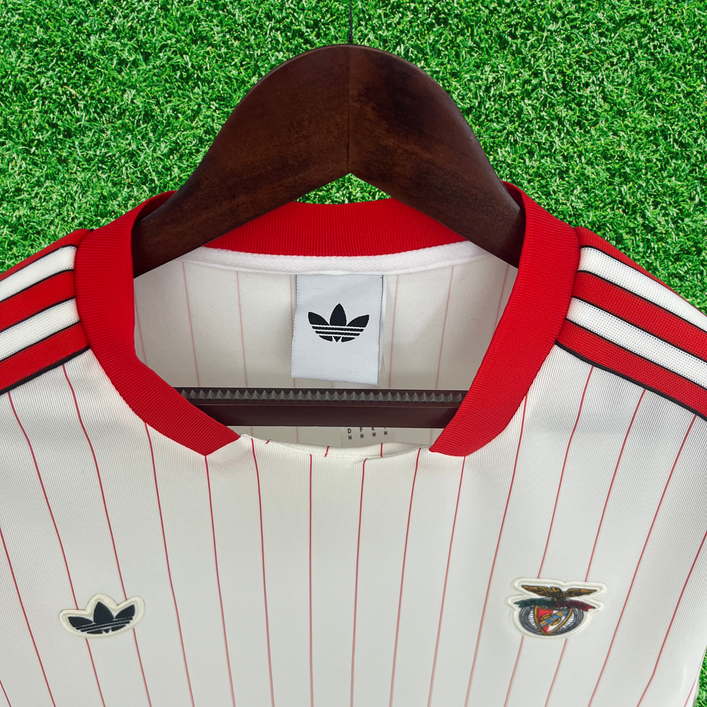 Camiseta Retro SL Benfica Especial 25/26 