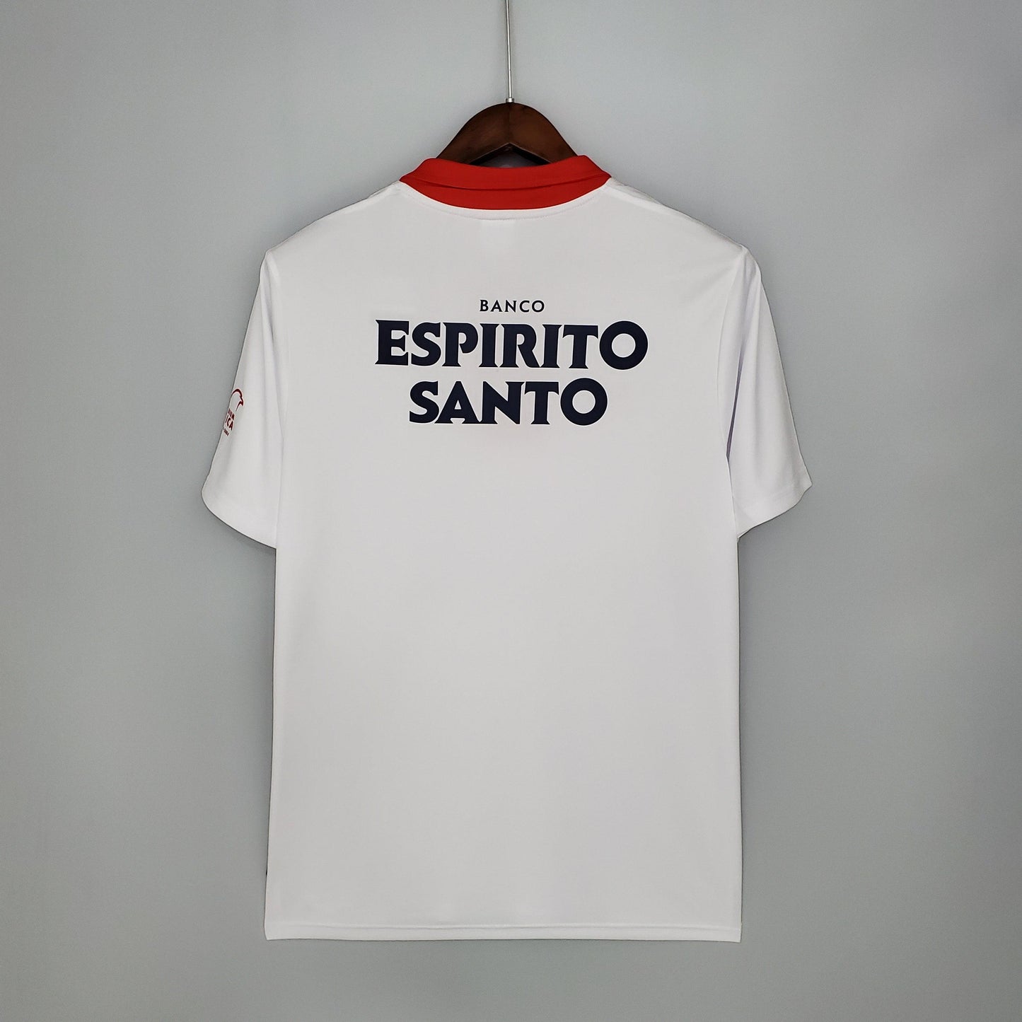 Camiseta Retro II del Benfica 2002/05 - ¡Modelo exclusivo! ❤️🦅 