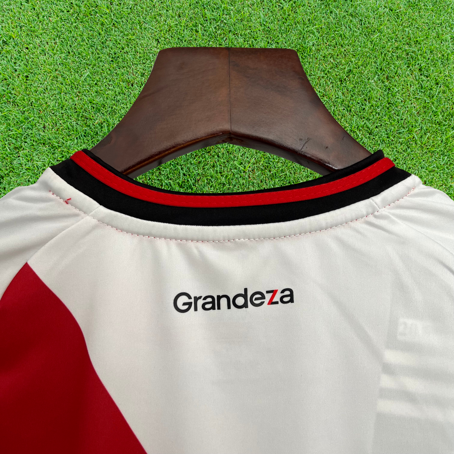 River Plate I 25/26 Children's Kit 