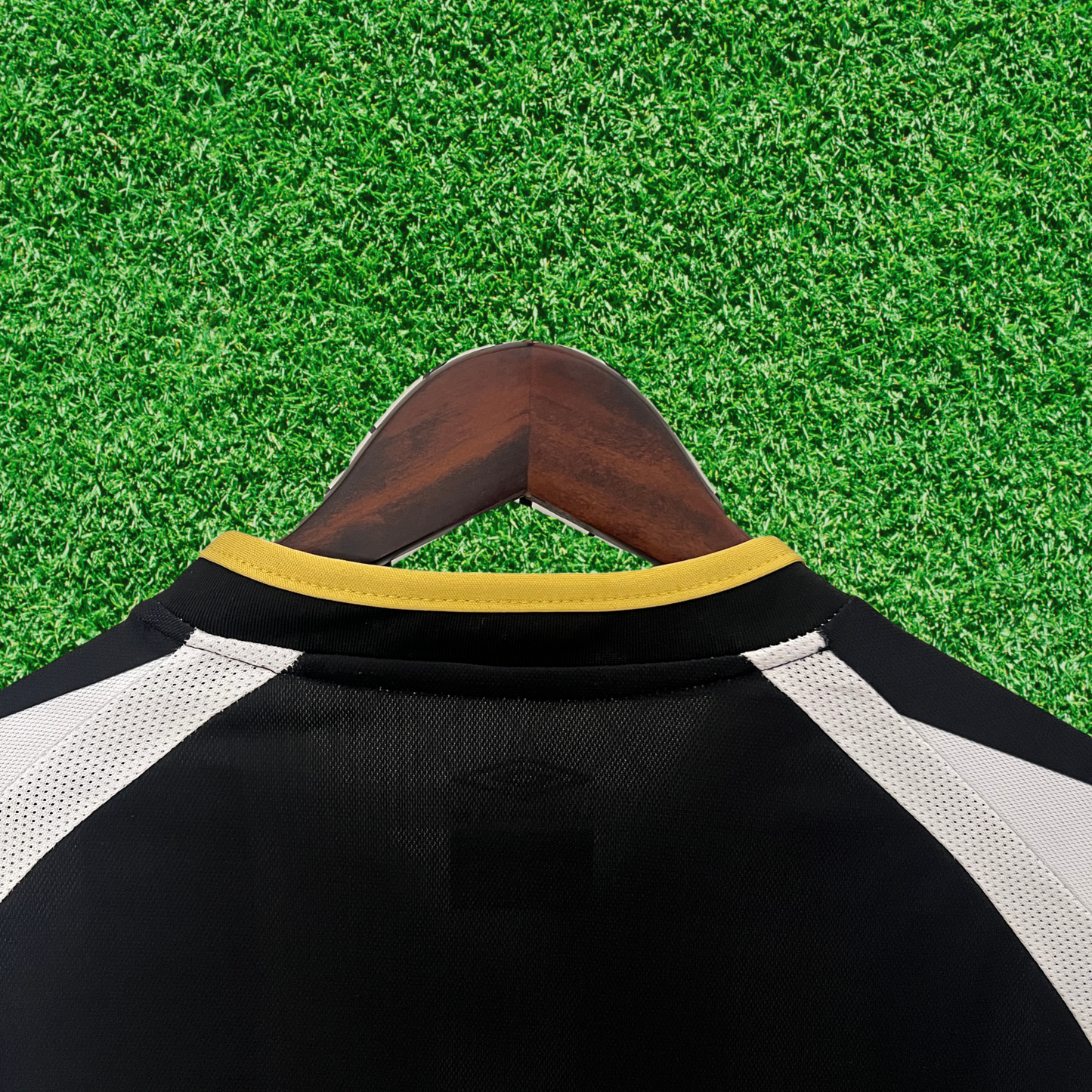 Atlético Mineiro Home Jersey 2003 Retro 