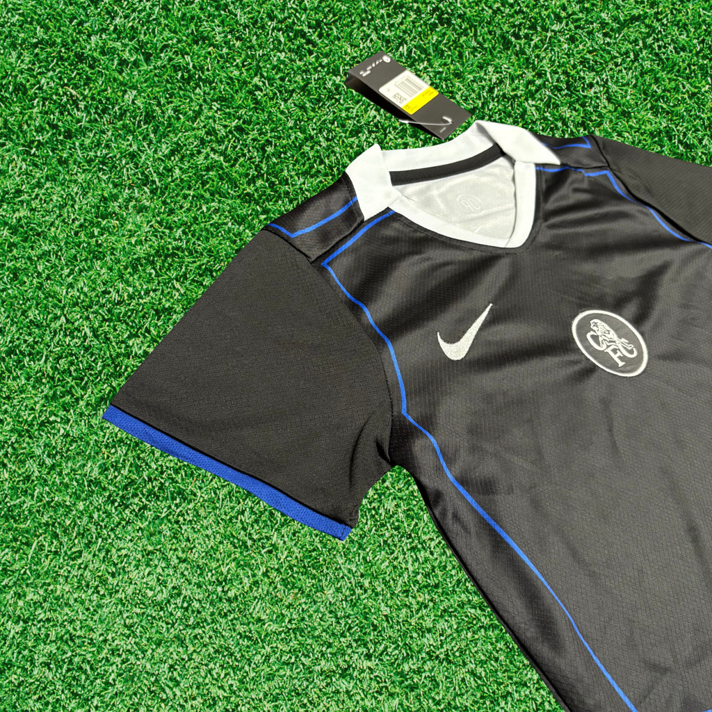 Kit Chelsea III 25/26 Infantil