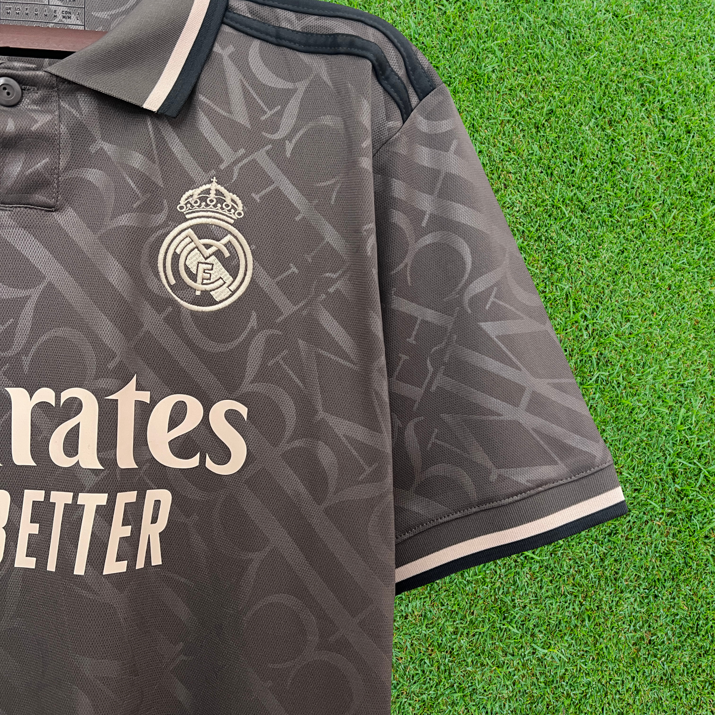 Camisa Real Madrid III 24/25 Torcedor