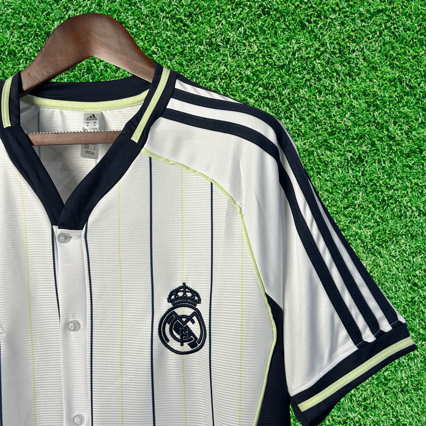 Camiseta de béisbol del Real Madrid - Paquete estadounidense 25/26 Retro 
