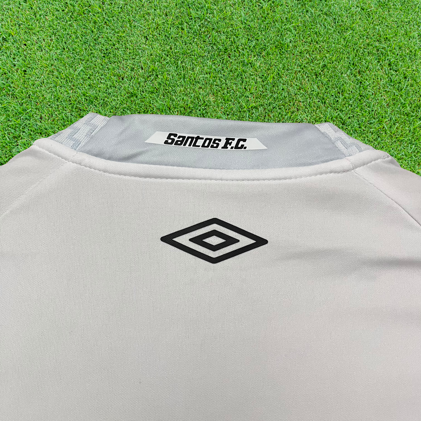 Camiseta local del Santos 25/26, versión para mujer 