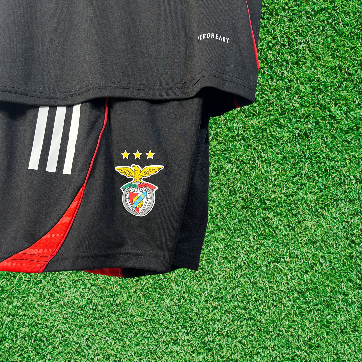 Kit de entrenamiento del SL Benfica 25/26 para niños 