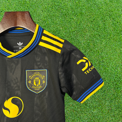 Kit infantil del Manchester United III 25/26 