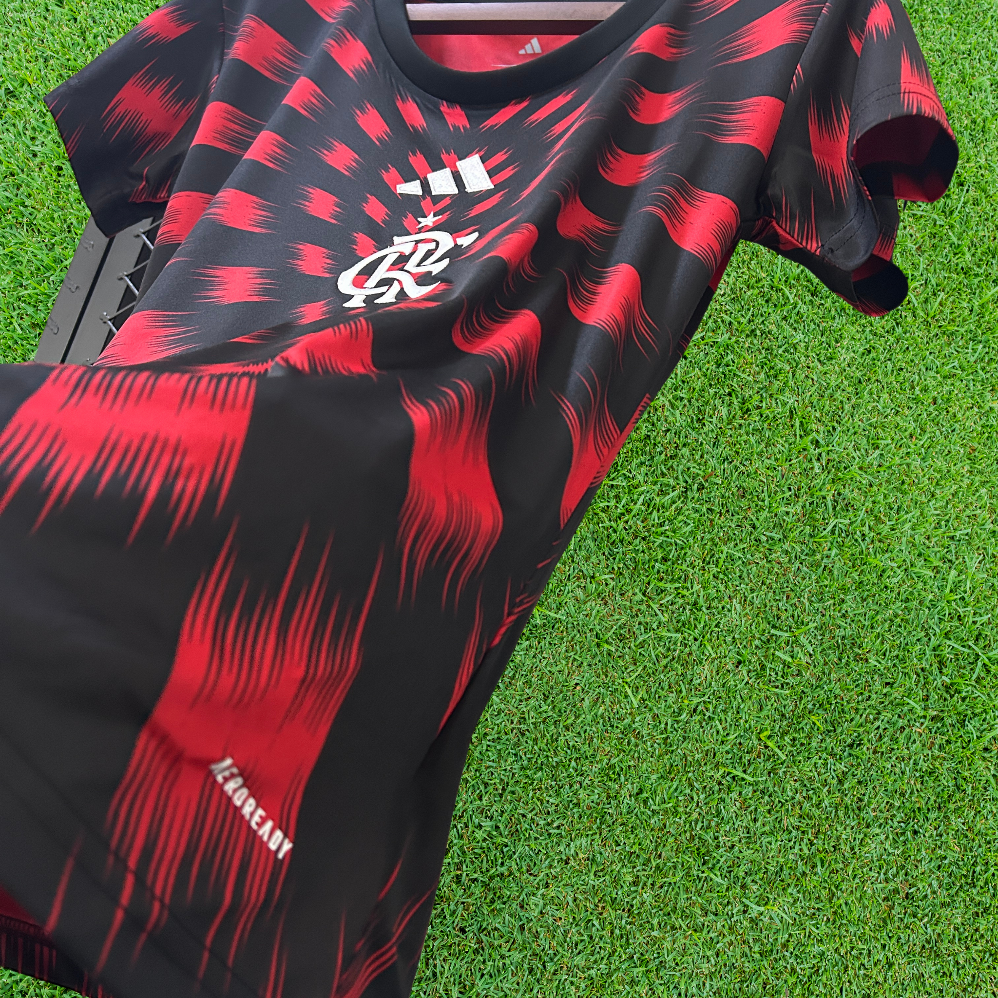 Camisa Flamengo Pré-Jogo 25/26 Feminina Torcedor