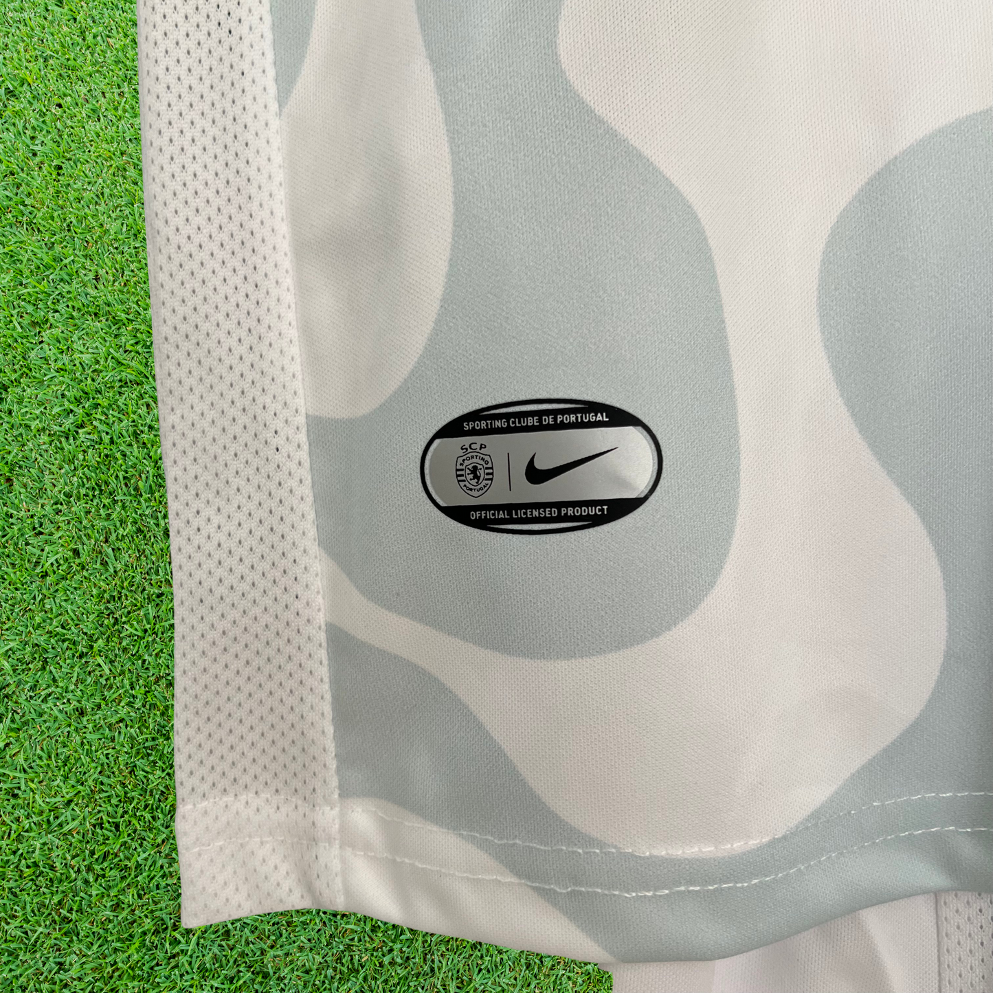 Kit Sporting CP II 25/26 Infantil