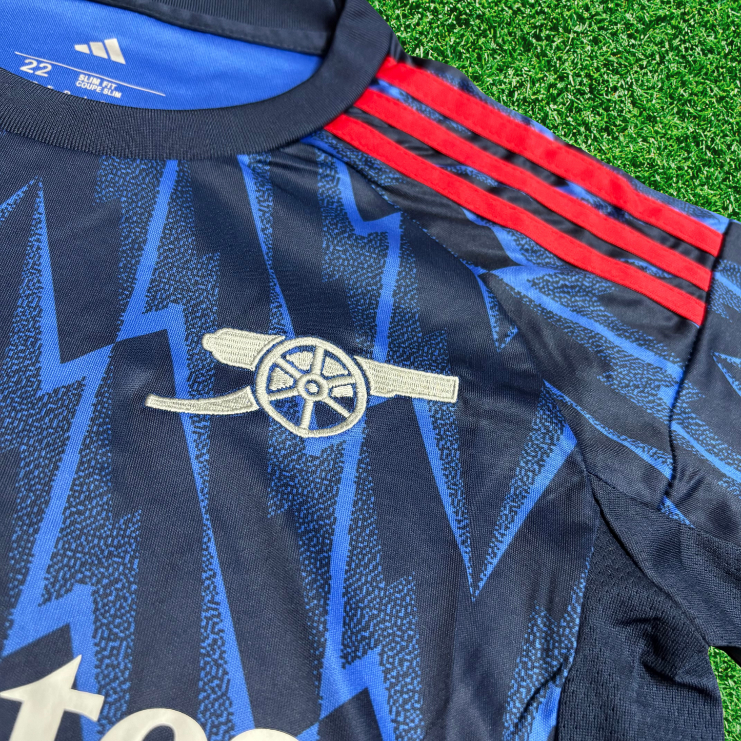 Kit Arsenal II 25/26 para niños