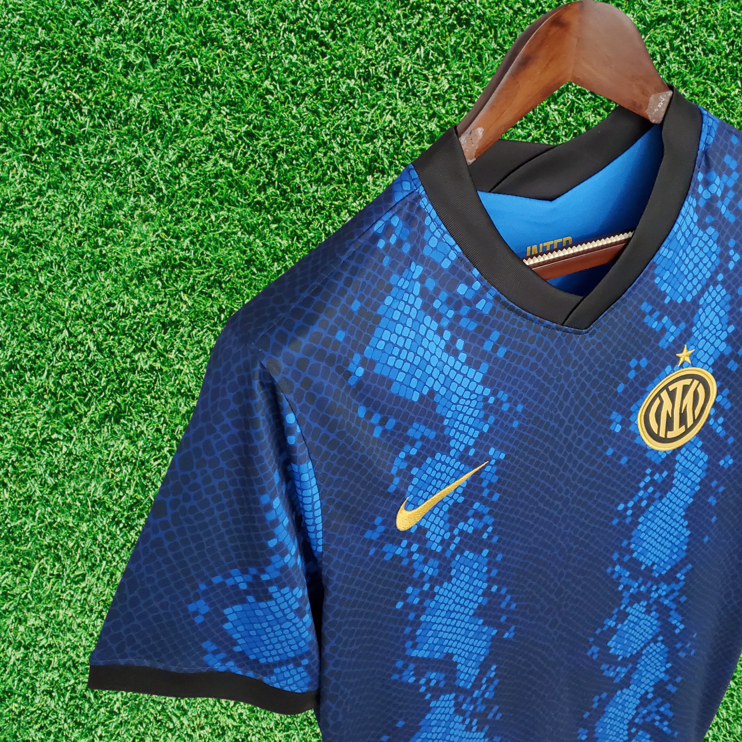 Camiseta retro de local del Inter de Milán 21/22 