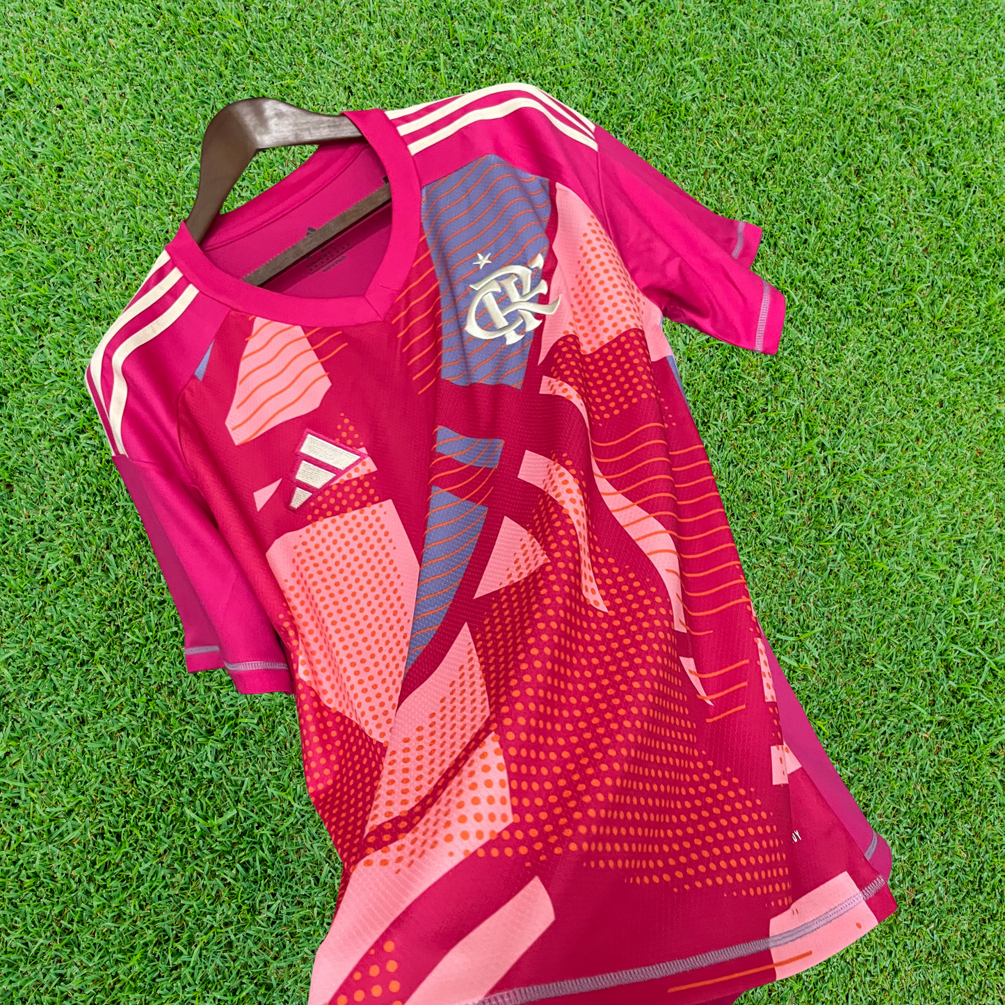 Flamengo Goalkeeper Jersey II 25/26 Fan Version
