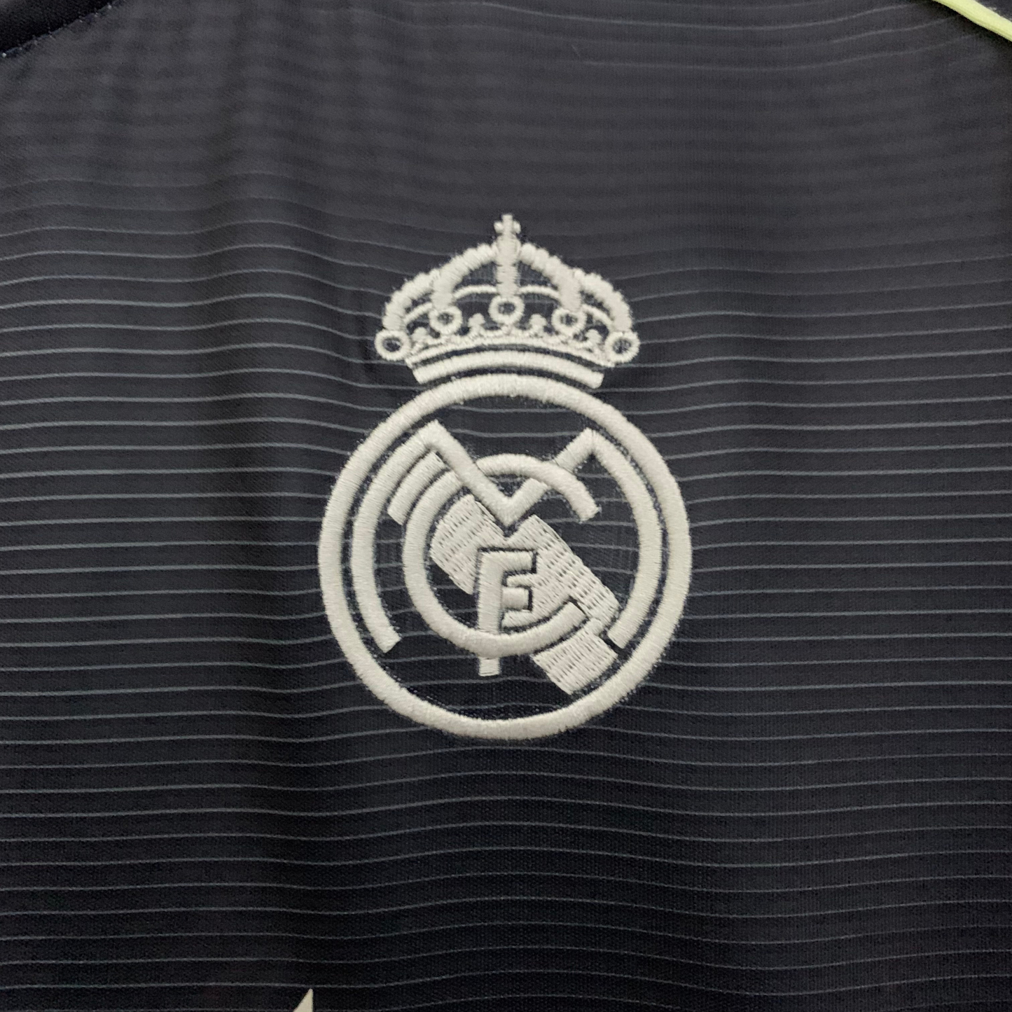 Camiseta visitante del Real Madrid 25/26 versión para aficionados 