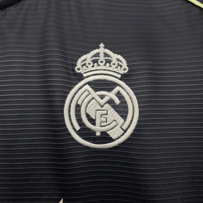 Camiseta visitante del Real Madrid 25/26 versión para aficionados 