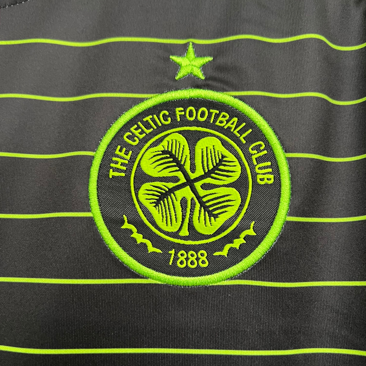 Camiseta de visitante del Celtic FC 25/26, versión para aficionados 