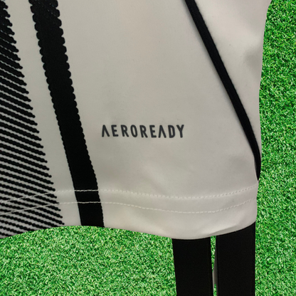 Juventus Home Jersey 25/26 Fan Version