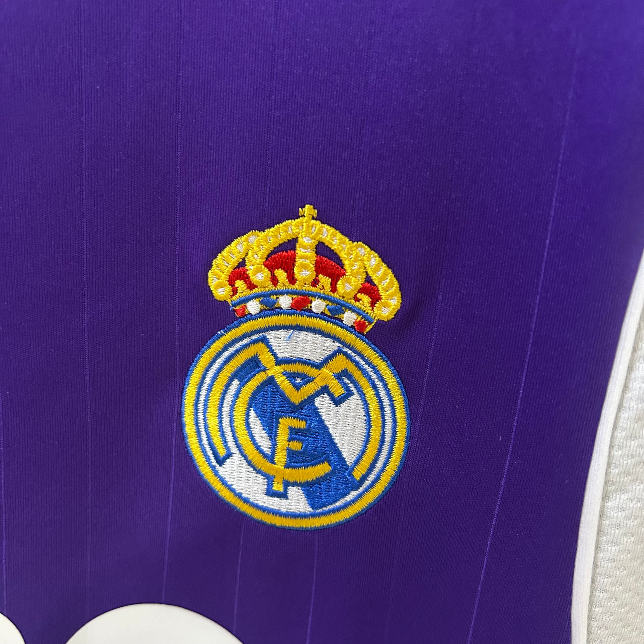 Camisa Real Madrid III 06/07 Retrô