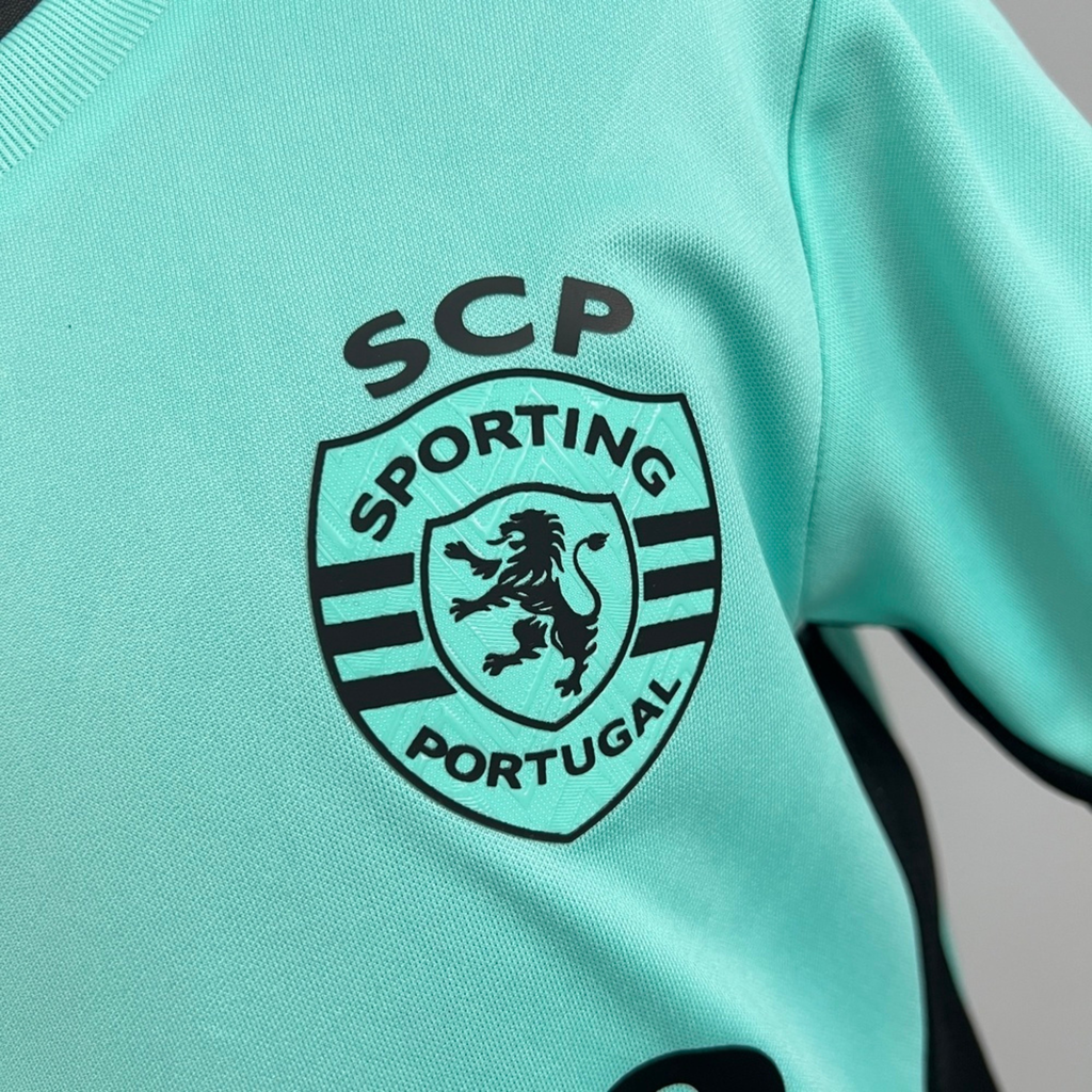 Kit Sporting CP III 25/26 Infantil
