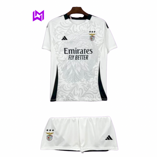 Conjunto infantil Benfica Águia Branca 2025/26 - ¡ÚLTIMAS UNIDADES! 🔥🦅 