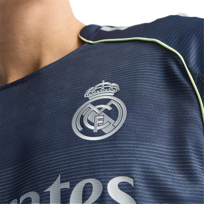 Camiseta visitante del Real Madrid 25/26 II - Versión de jugador